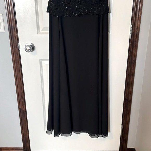 Jesse Ryan Gown - Picture 3 of 5